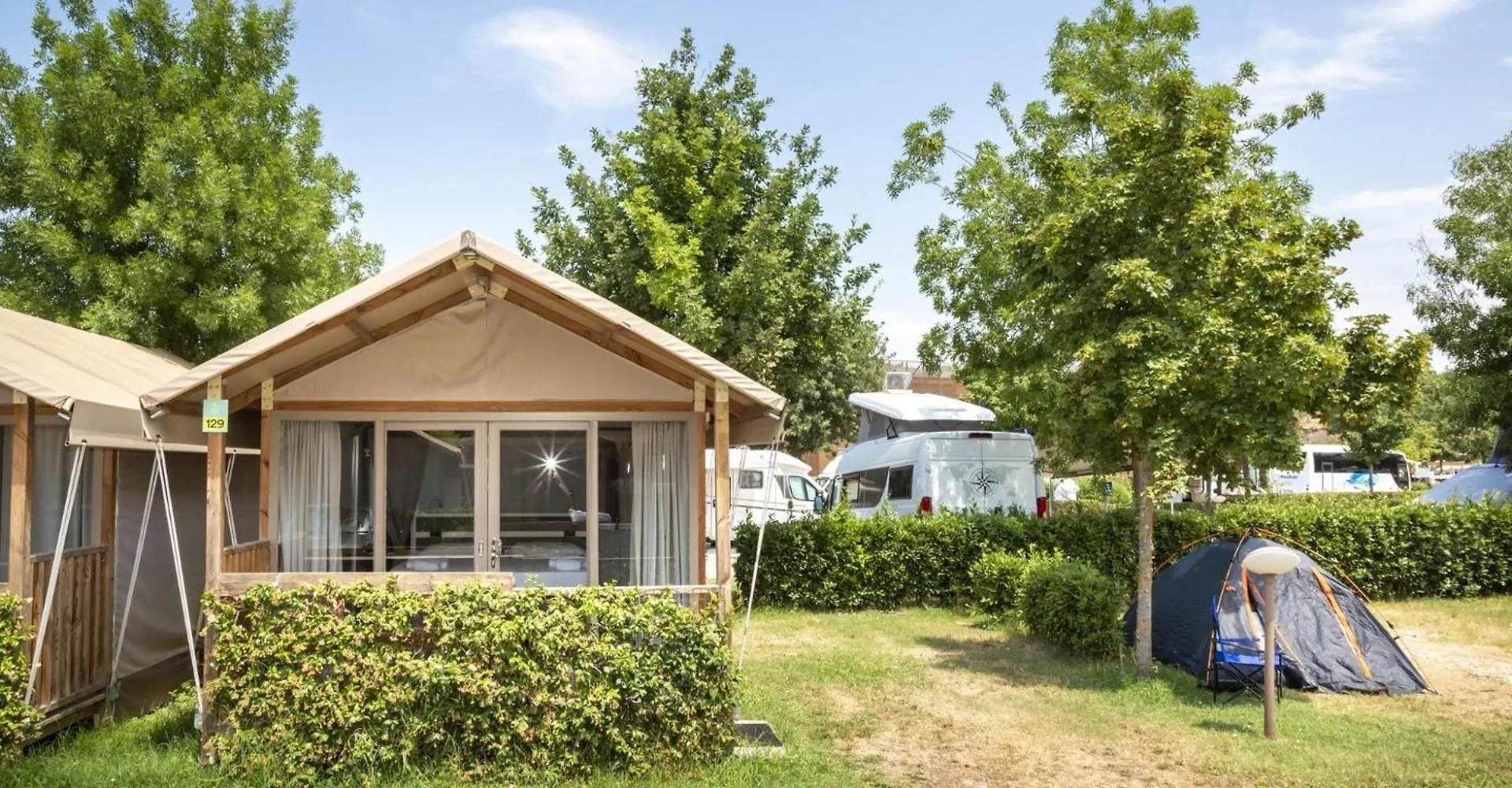 Hu Firenze Certosa Camping In Town Impruneta Itálie