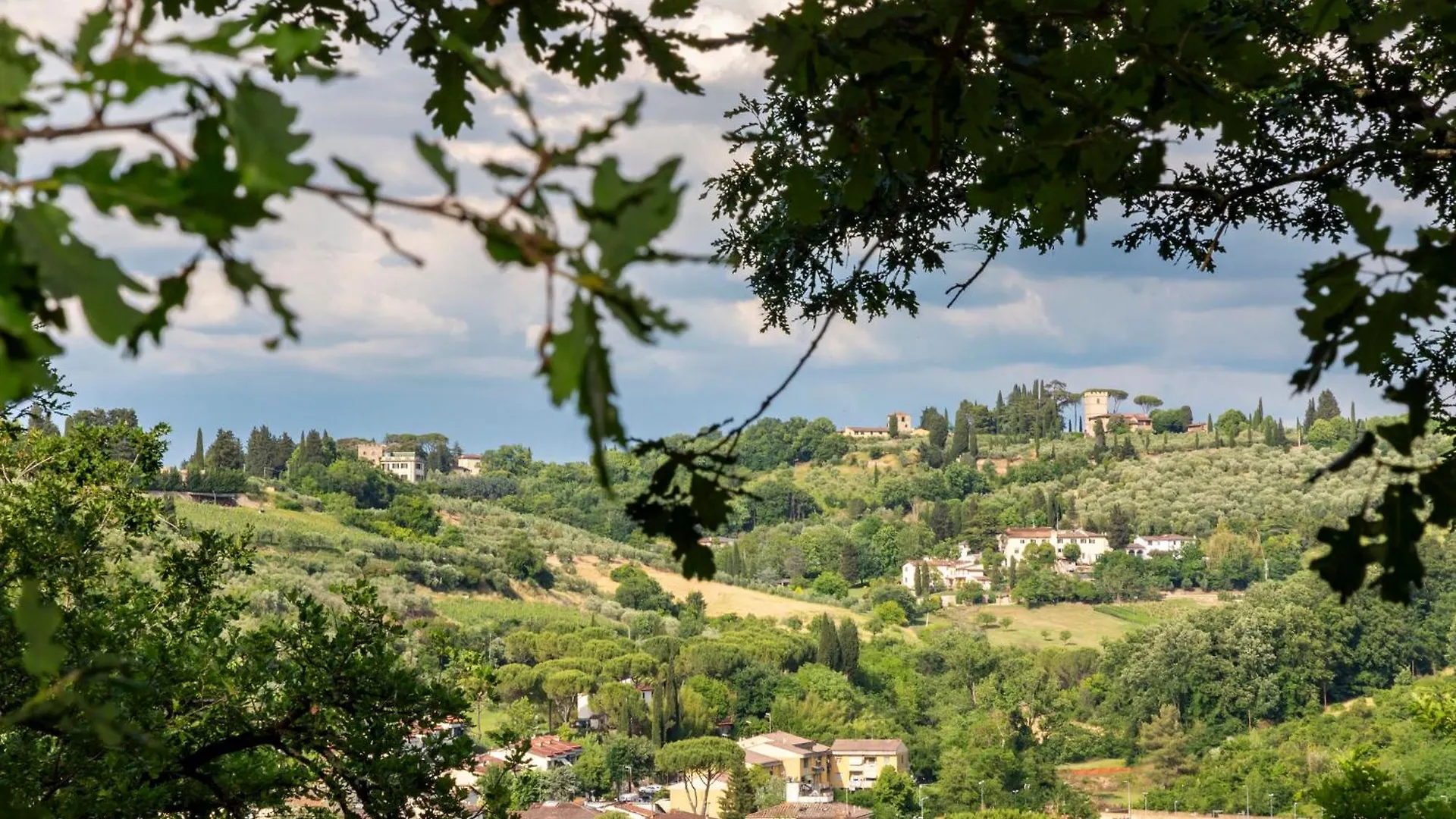 Hu Firenze Certosa Camping In Town Impruneta 3*,