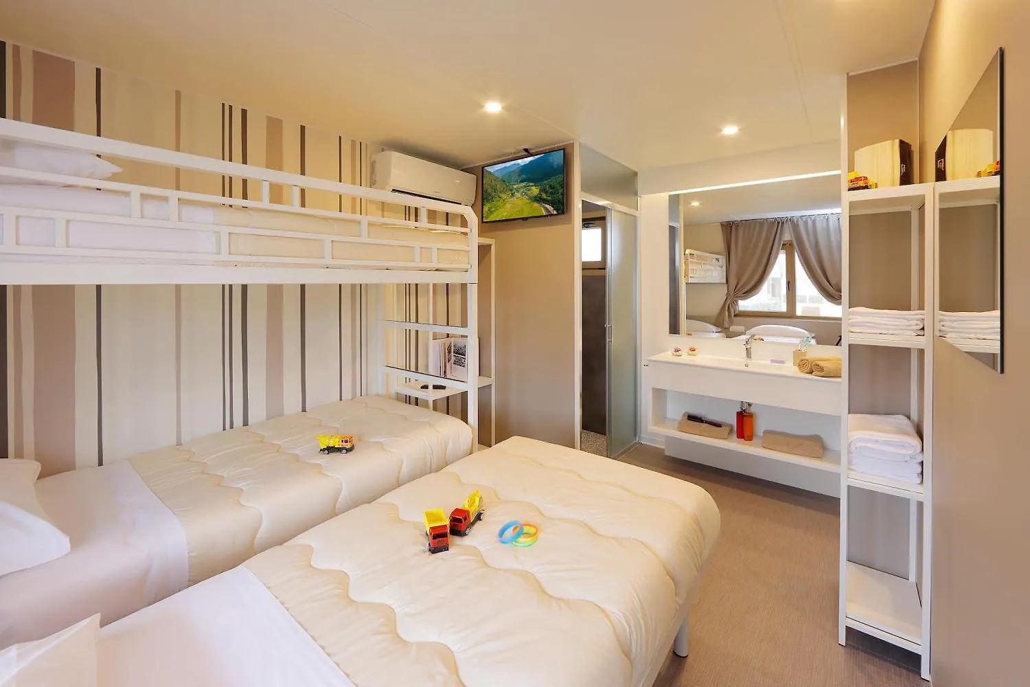 ***  Hu Firenze Certosa Camping In Town Impruneta Italia